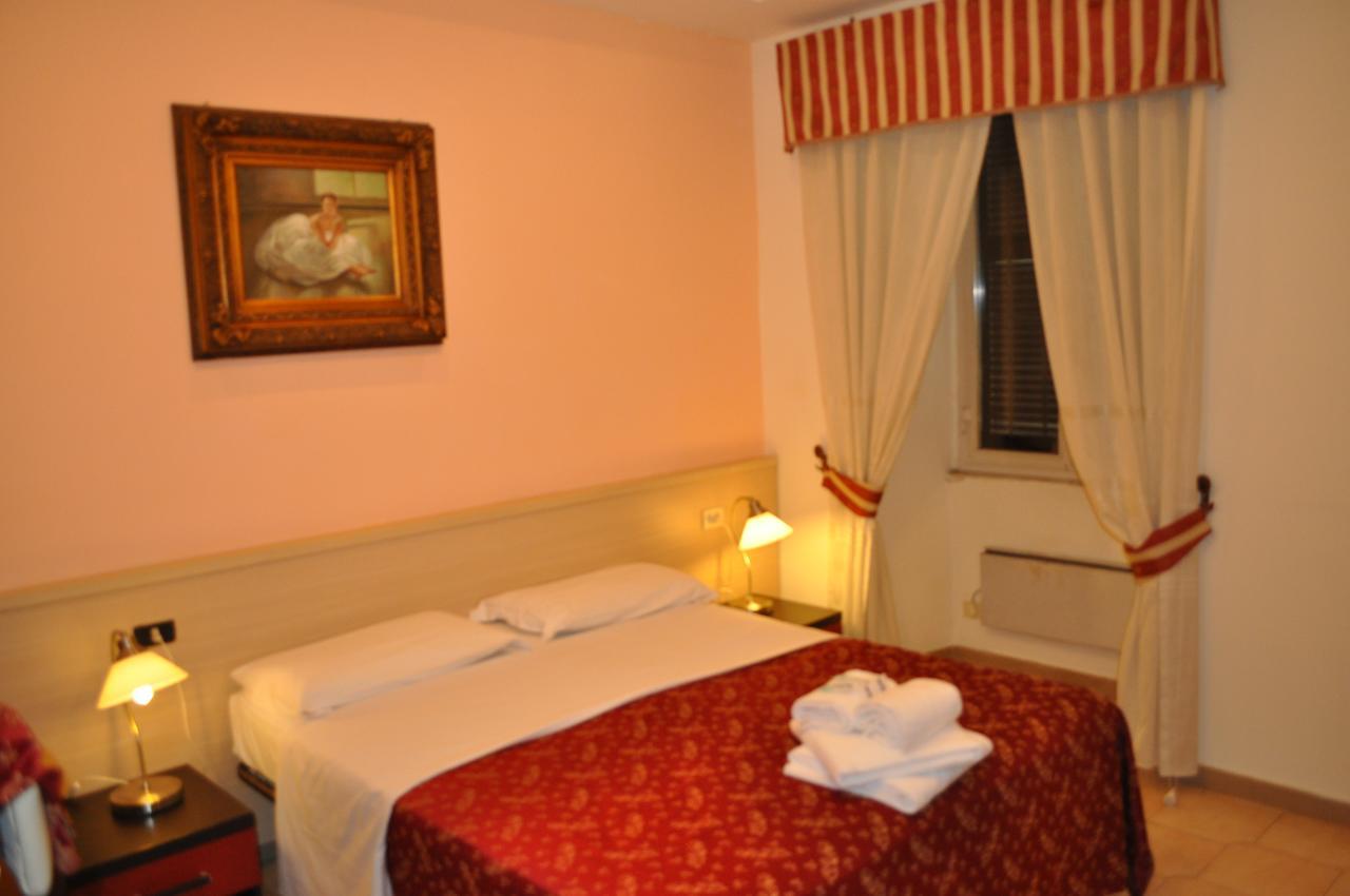 Sergio House Bed and breakfast Roma
